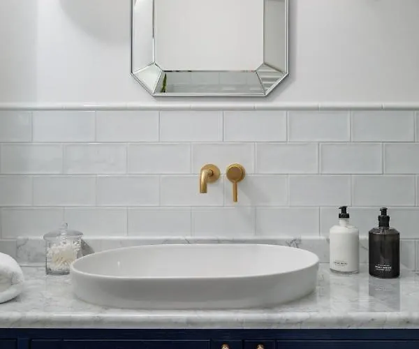 By Splendida Palace Apartment *